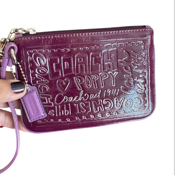 COACH Poppy Wristlet - Picture 8 of 9